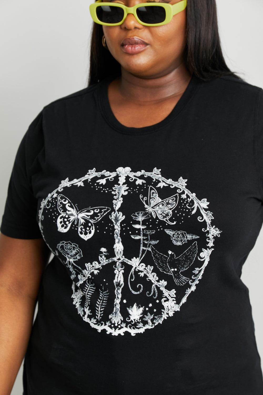 mineB Full Size Butterfly Graphic Tee Shirt - Abundia House